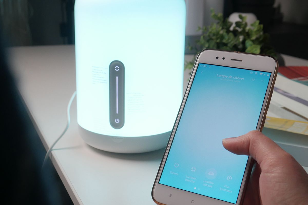 Xiaomi Bedside Lamp : la lampe connectée passe au WiFi et gagne le