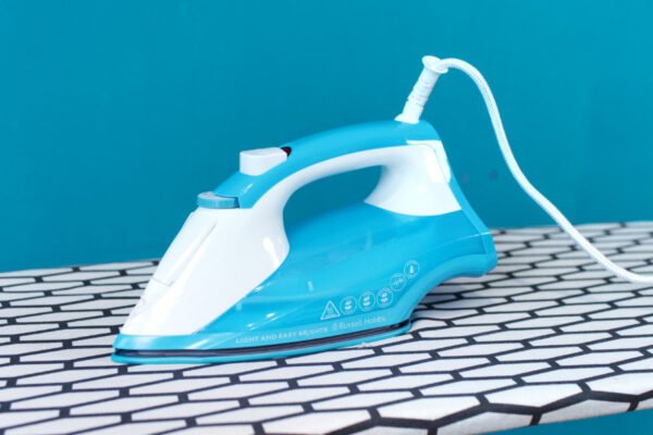 Russell Hobbs Light and Easy Brights Aqua